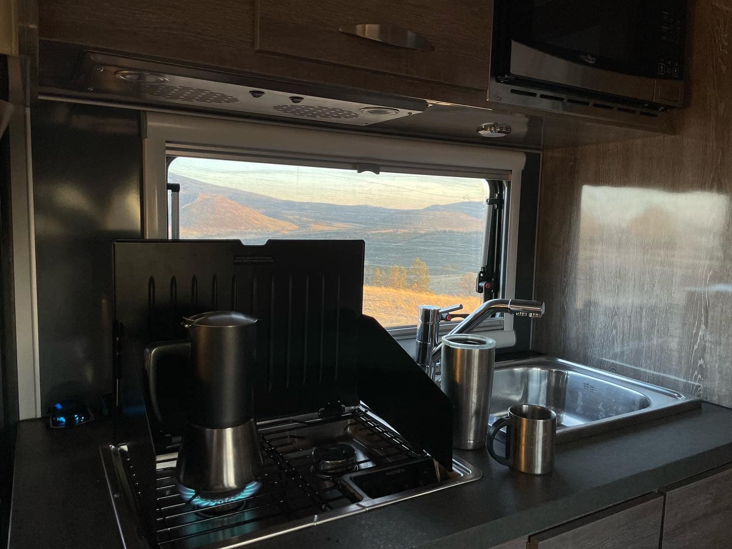 Explore Adventure: Must-Have Accessories from Carbonogy for Every Off-Road Camper