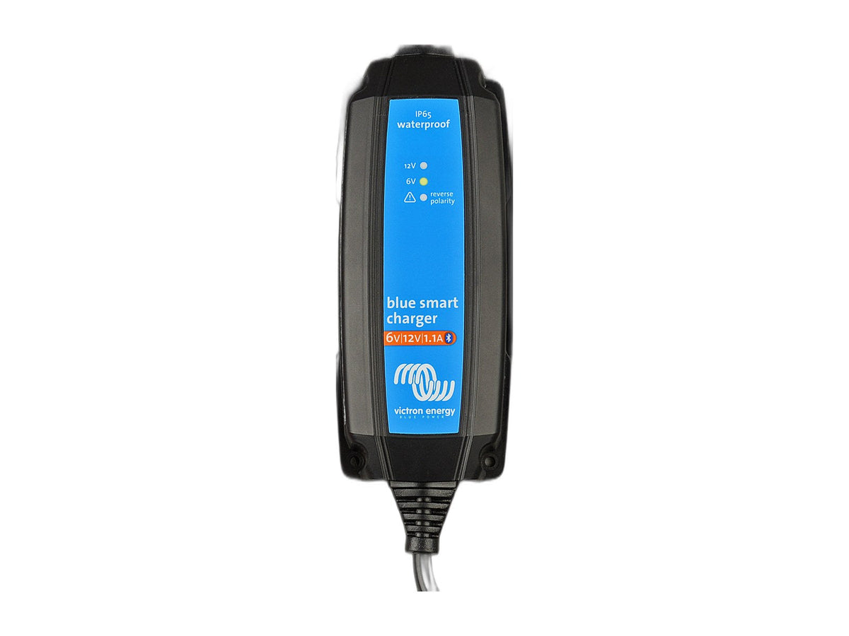 Victron Blue Smart IP65 charger lithium AGM gel
