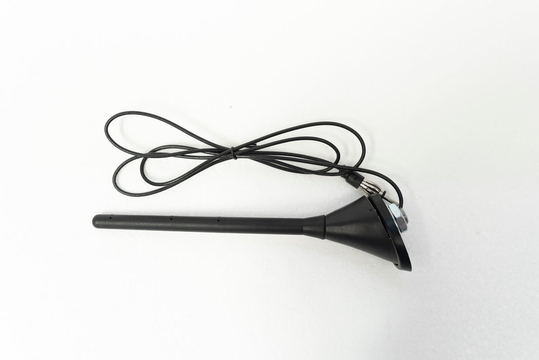 AM/FM Roof Antenna for RVs & Campers | Universal Mast with Coax Lead – RV Parts Giant