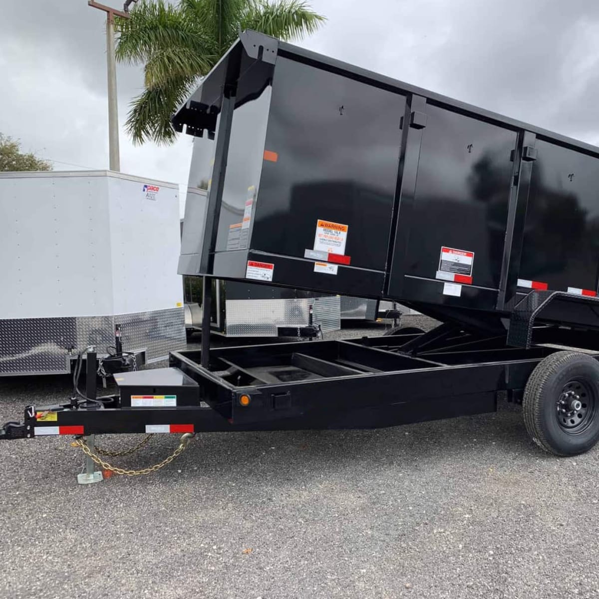 Lippert RV Slide-Out Hydraulic Power Unit with 2 Qt Pump Reservoir - view 8