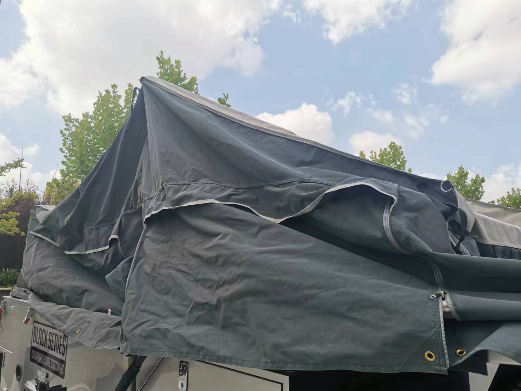 Pop Top Tent- Dominator
