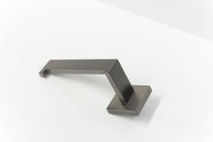 "L" bracket for HQ12, bathroom door