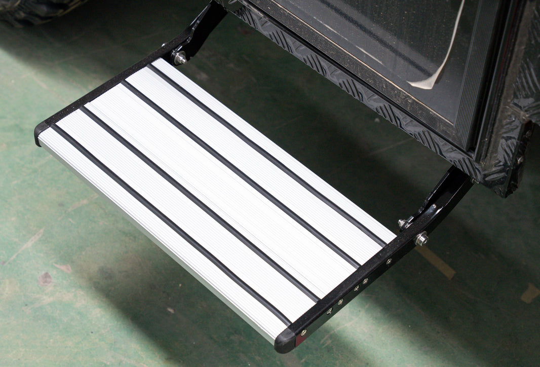 Black Series OEM manual entrance door step one step - view 2