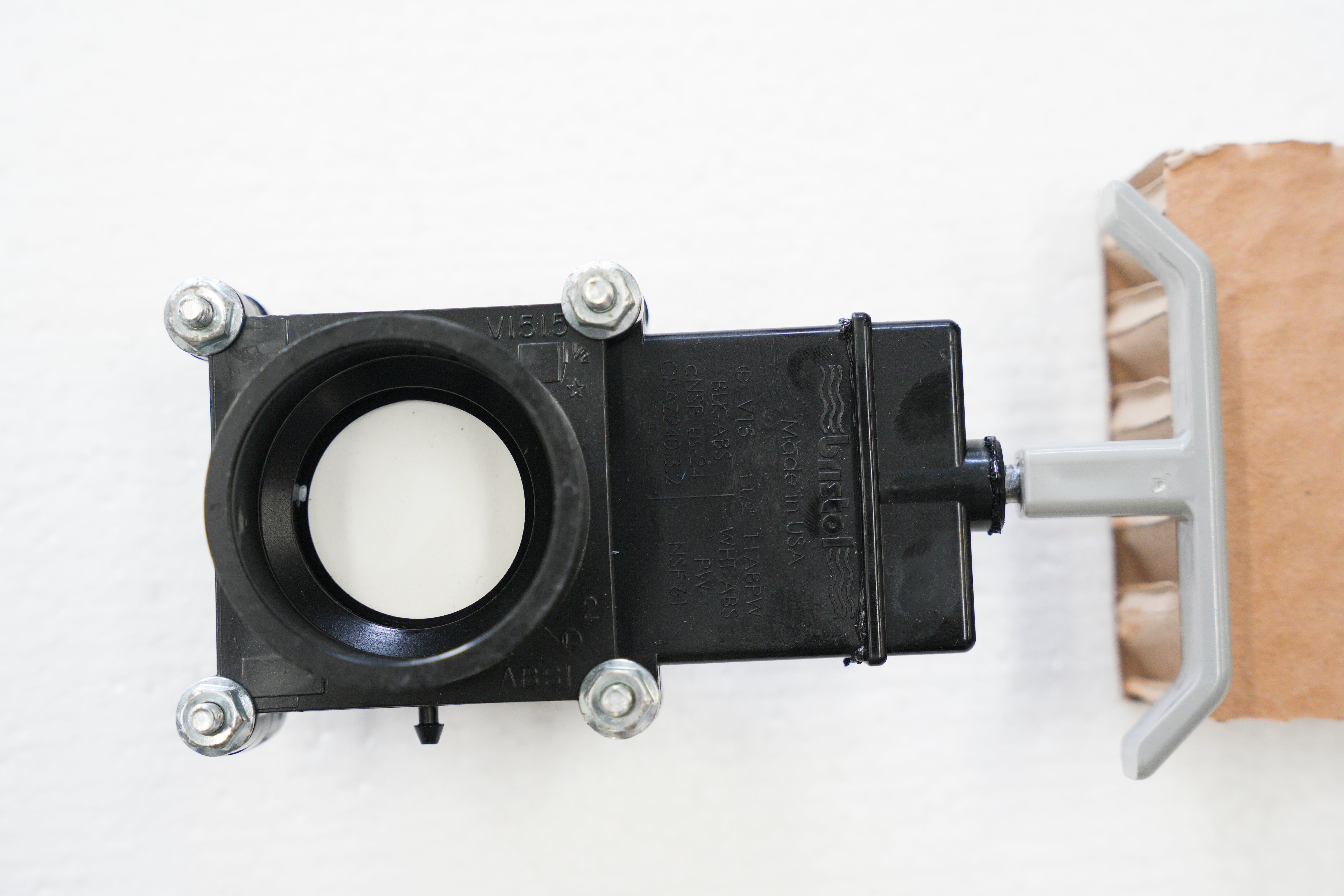 Tank drain valve