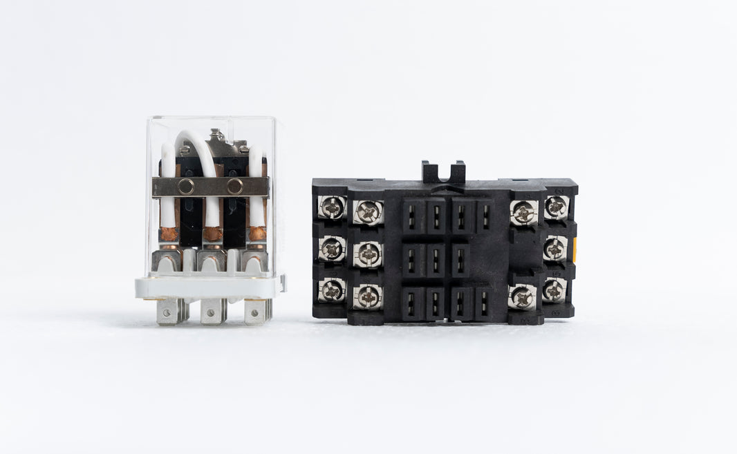 Electric relay – Black Series