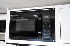 Black Series 20 L / 700 W RV Microwave Oven