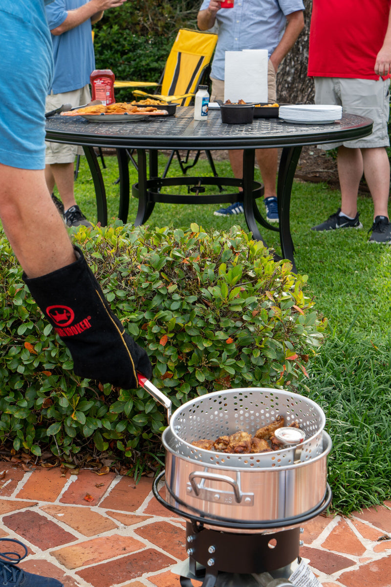 Outdoor propane cooker