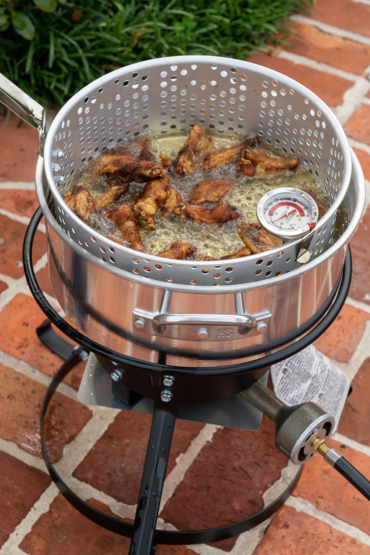 Outdoor propane cooker