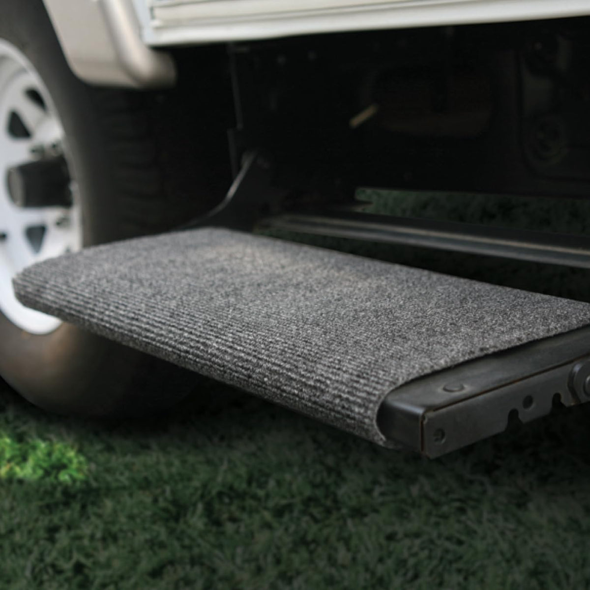 Camco RV Wrap Around Step Rug, Gray - view 4