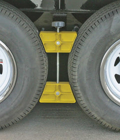 Camco Wheel Stop Tandem Tire Stabilizer - view 2