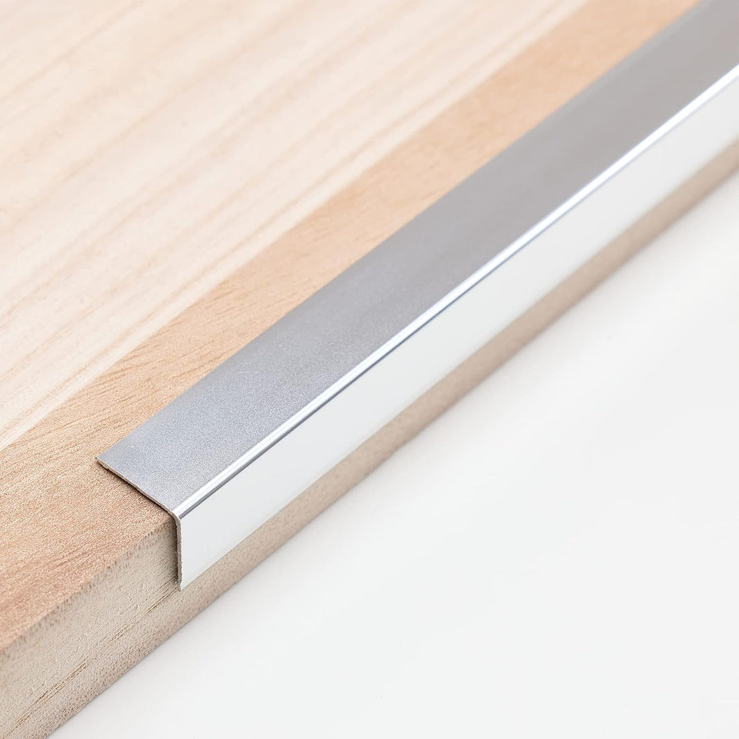 Shower Corner Door - Aluminum Protection – product photo