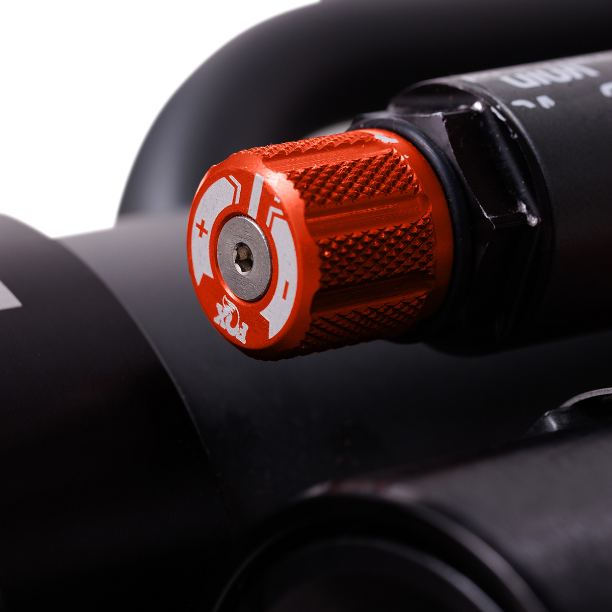 FOX 883-09-241 3.0 Bypass Shocks for Ford F-150 SVT Raptor 2010-14 view 4