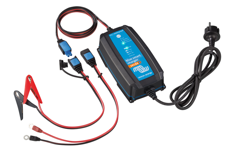 Victron Energy - Blue Smart IP65 Charger + DC connector - 120V | 1 output, natural convection cooling. With NEMA 1-15P plug