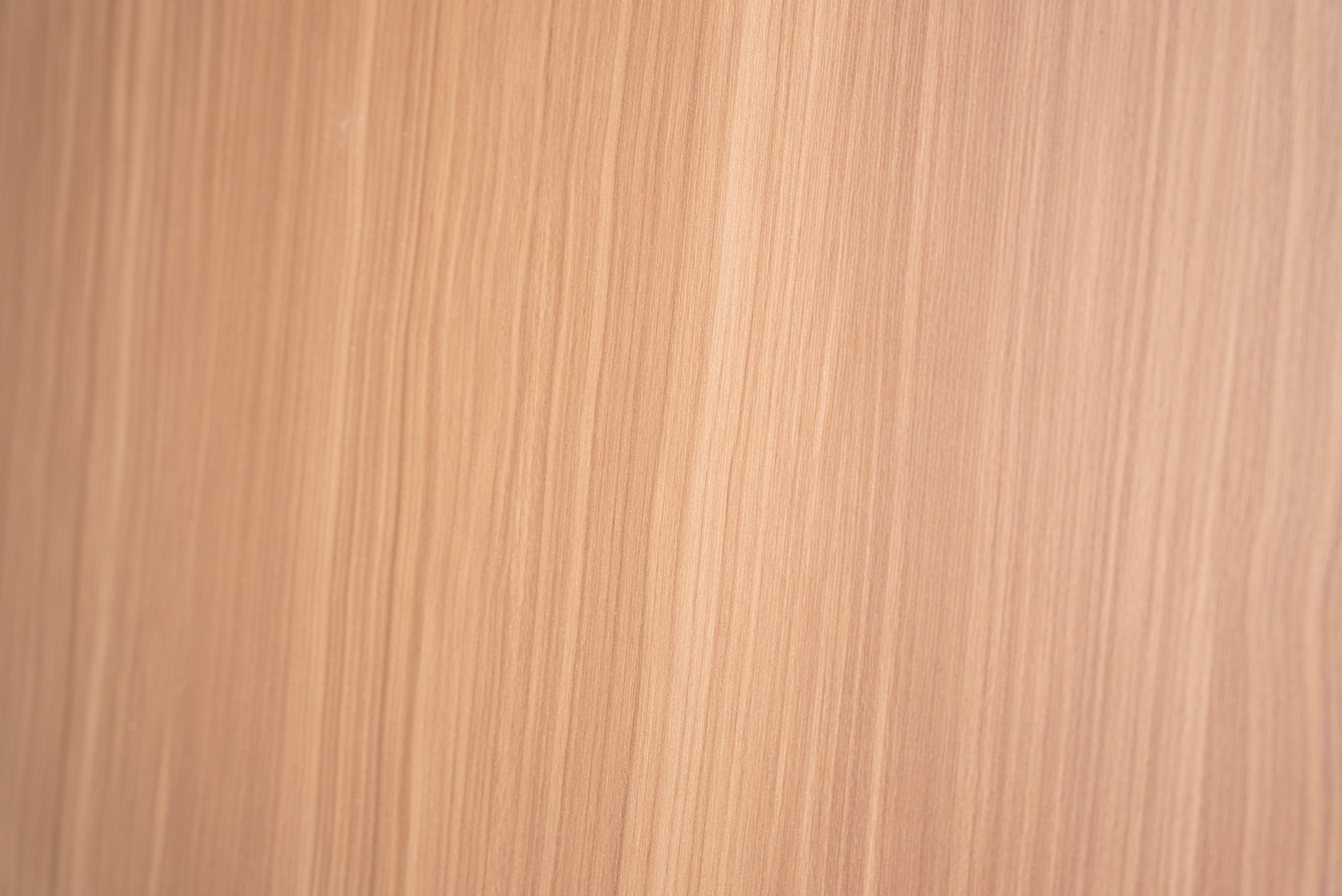 Apply wood veneer paint