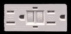 Victron Energy - Inverter | VE.Direct NEMA GFCI (UL 458) | 120VAC/60Hz Sinewave