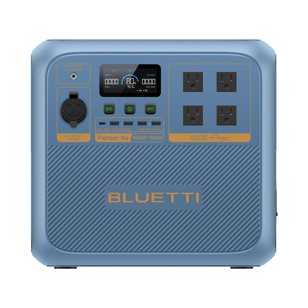 BLUETTI Pioneer Na sodium-ion power station with 200W panel