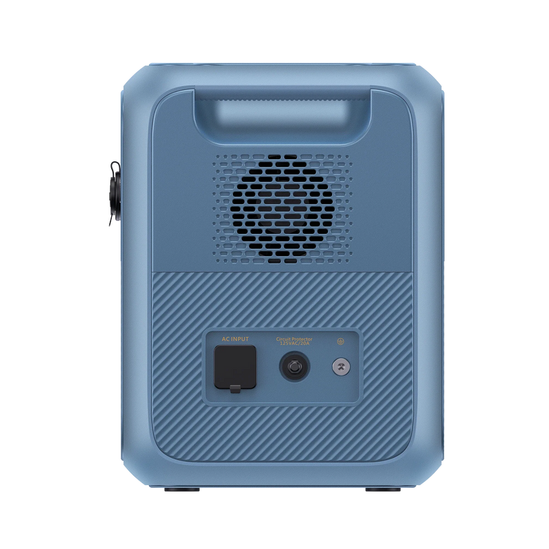 BLUETTI Pioneer Na sodium-ion power station with 100W panel