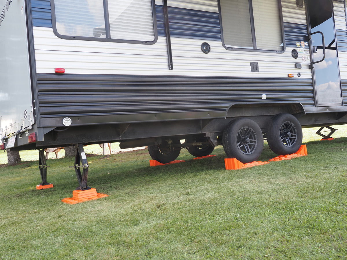 Lynx Levelers used for stabilization