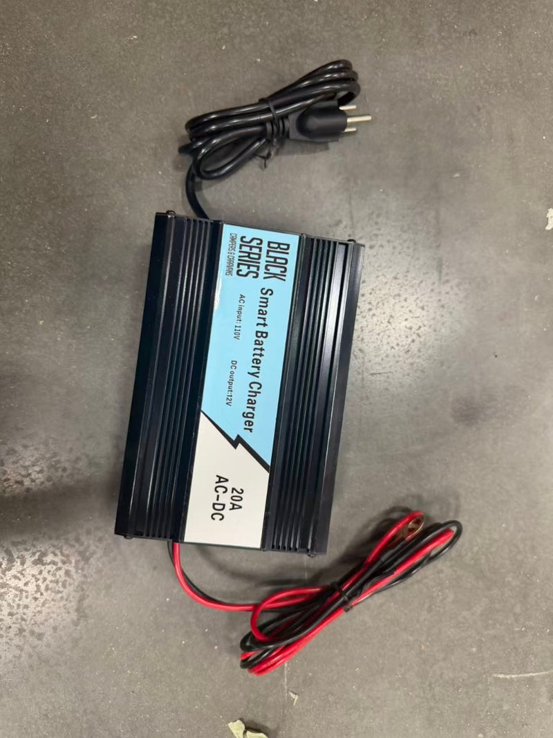 20 amp 110V AC to DC smart RV battery charger with US plug and ring terminals