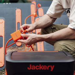 Jackery solar panel connector