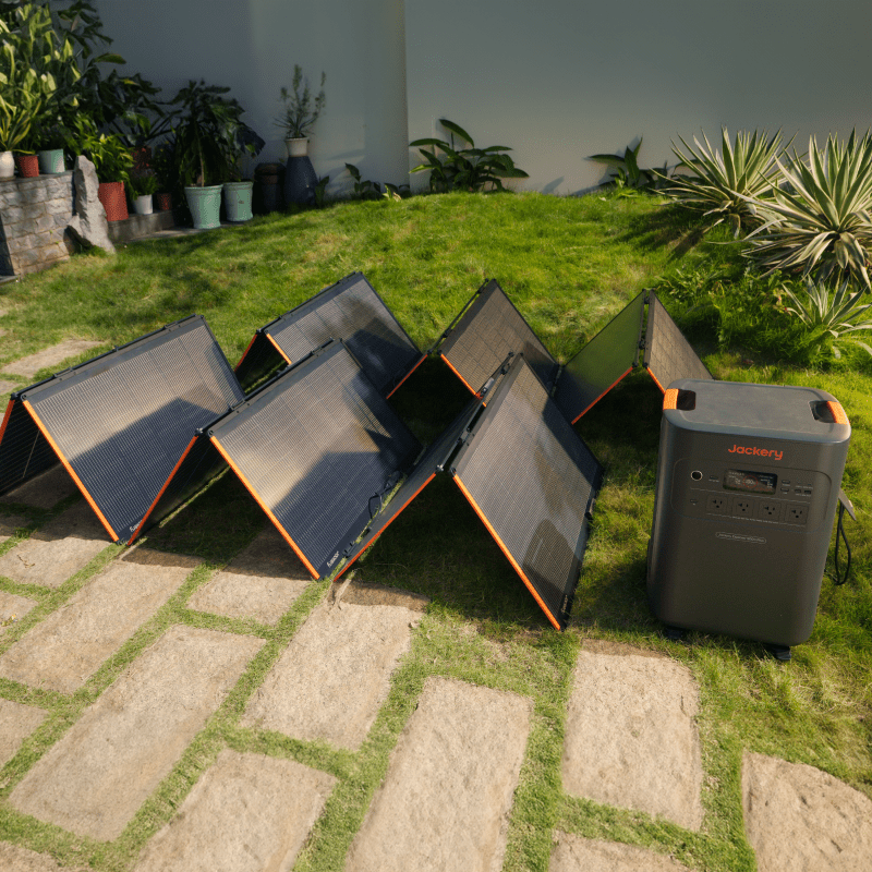 Jackery SolarSaga 500 X six-panel solar array unfolded