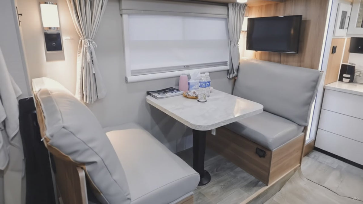 Full Set Dinette – product video