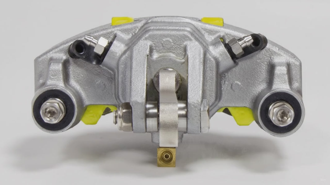 DeeMaxx Disc Brake Caliper MAXX Coated Mechanical/Hydraulic w/ Ceramic Yellow Pads for 3-6K Axle MAXX Coating (CALP-3-6K-MEC/HY-MAXX) – product video
