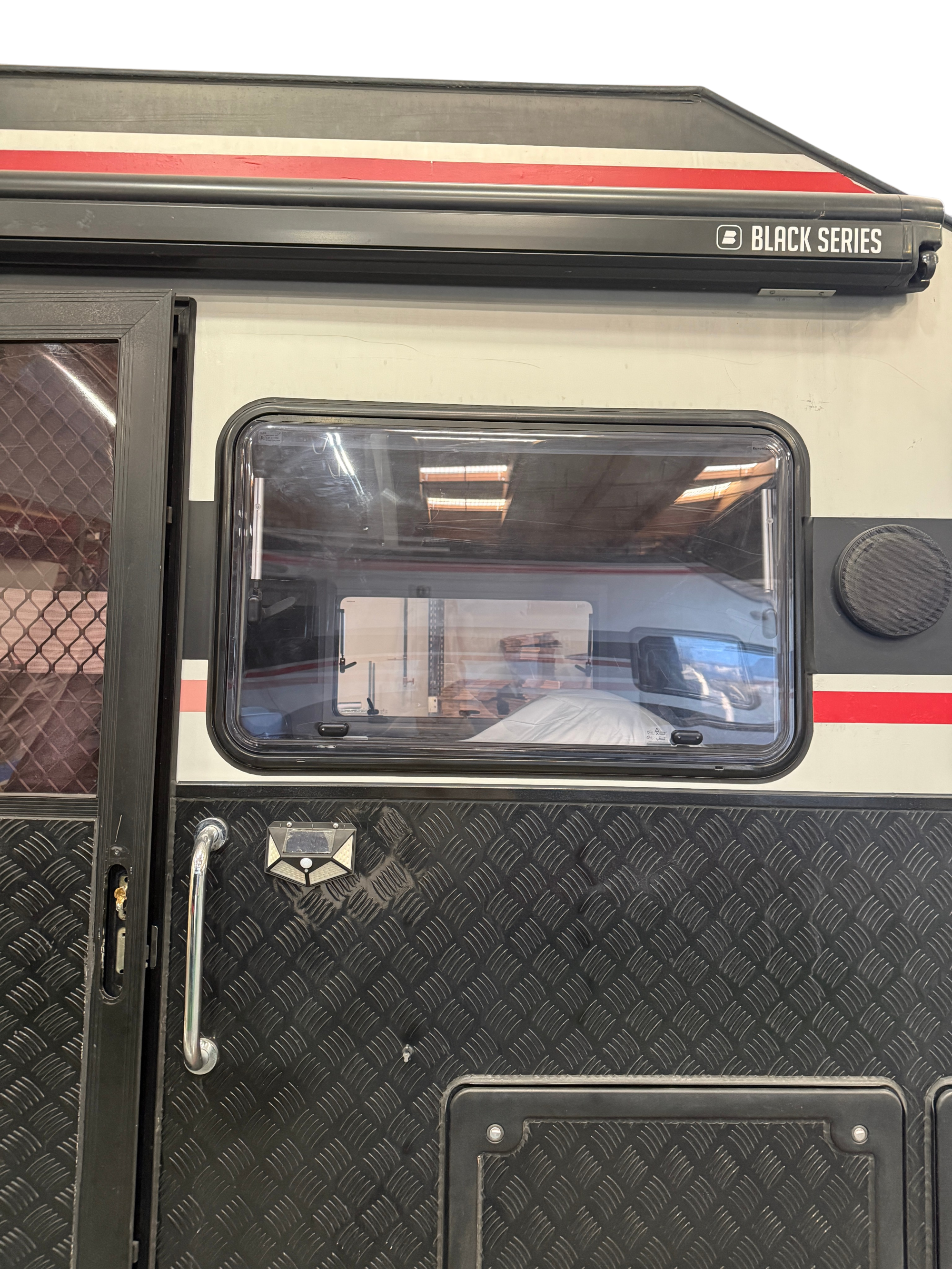 HQ15 Blackseries Window (Include Window Shade) | Passenger Side Front 1st - 34.5×21 Inch + 2 Window Struts for Dual Pane Windows -8 Inch | 2022 Model Or Newer