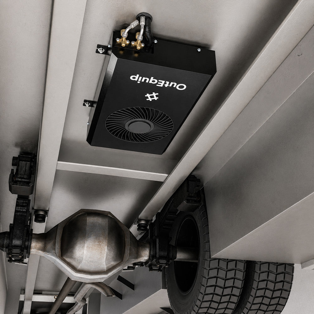 OutEquipPro Skyeline UM 12V undermount air conditioner - view 2